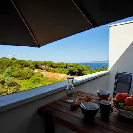 Giulietta - Spacious Terrace - By Tgb Apartment *