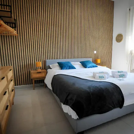 Giulietta - Spacious Terrace - By Tgb דירה Pietrosella