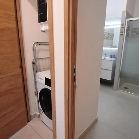 Giulietta - Spacious Terrace - By Tgb Apartment