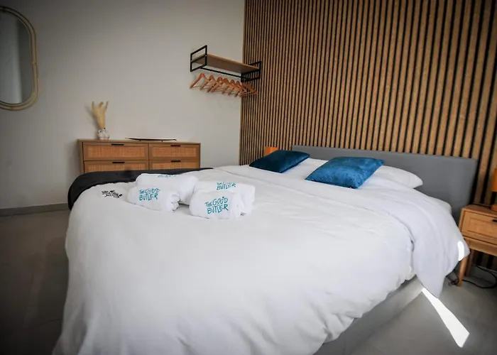 Giulietta - Spacious Terrace - By Tgb *