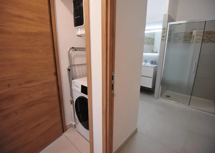 Giulietta - Spacious Terrace - By Tgb Pietrosella